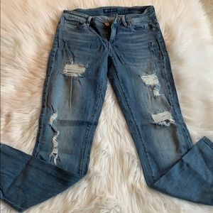 Guess Destroyed Jeans